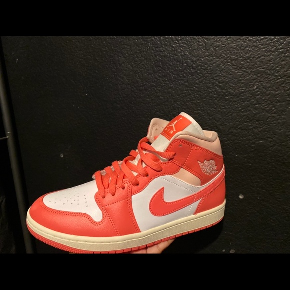 Jordan Shoes - Air Jordan mid